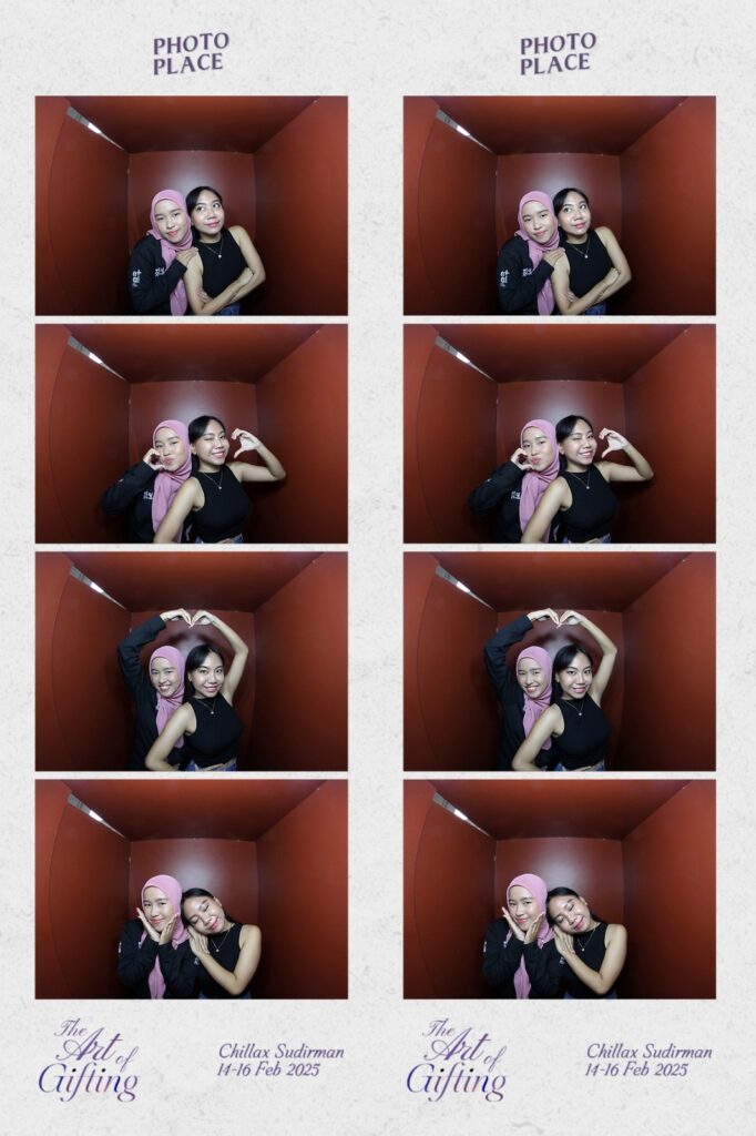 foto dengan nuyuy di photobooth