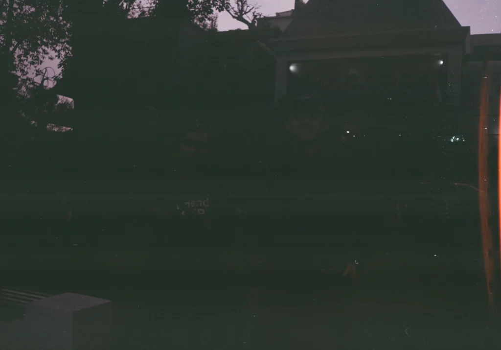 foto kamera analog kenalan saya yang gagal