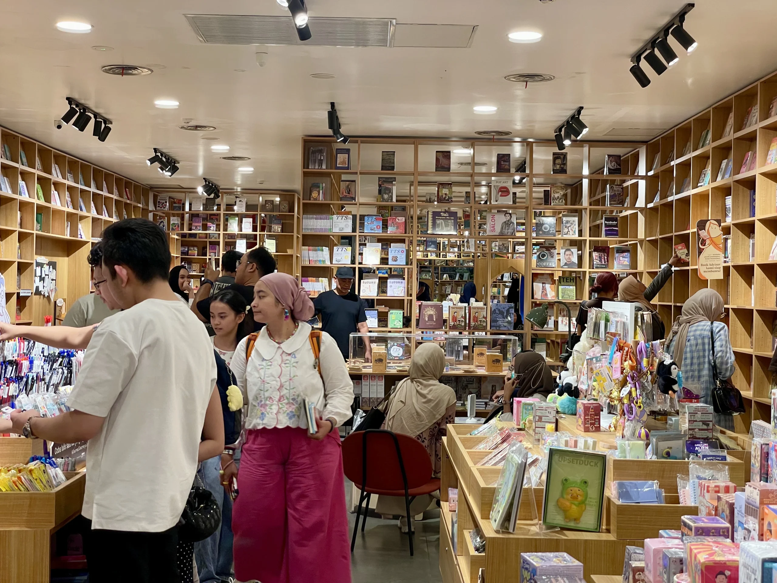 How Gramedia Jalma Reimagines the Bookstore Experience Through Space